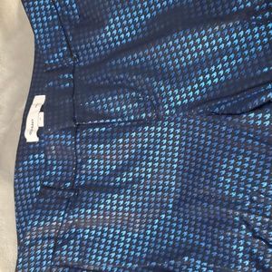 Old Navy Pixie pants, women's Size 14. Blue metallic